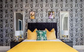 Empress Hall Blackpool By Charles Alexander Short Stay - Sleeps 20